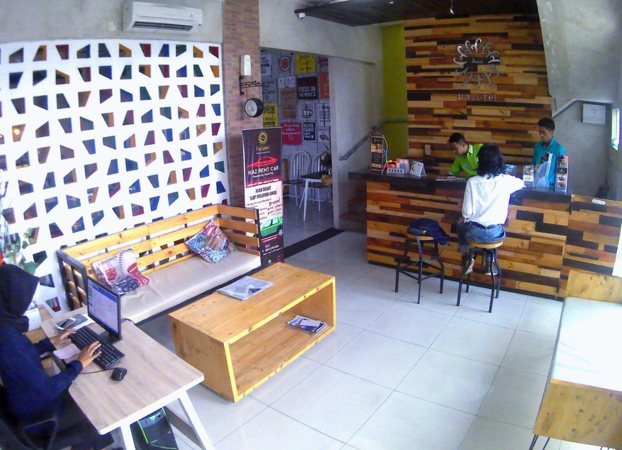 Hazotel Semarang Bagian luar foto