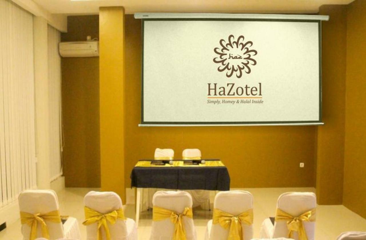 Hazotel Semarang Bagian luar foto